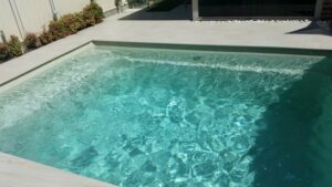 Pool with ecoFinish